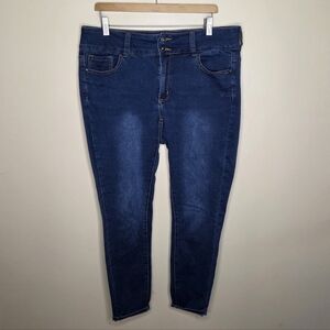 Morgan & Walker | Skinny Dark Wash Jeans with Frayed Hem Size 14
